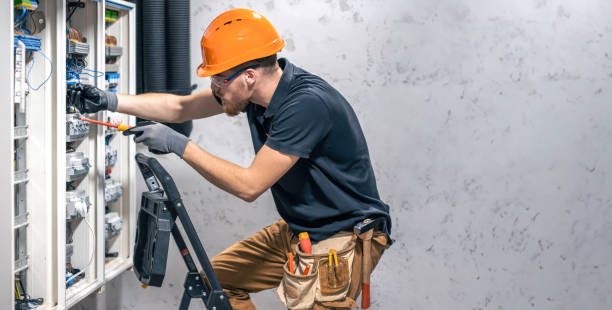 Best Industrial Electrical Services  in Roslyn, NY